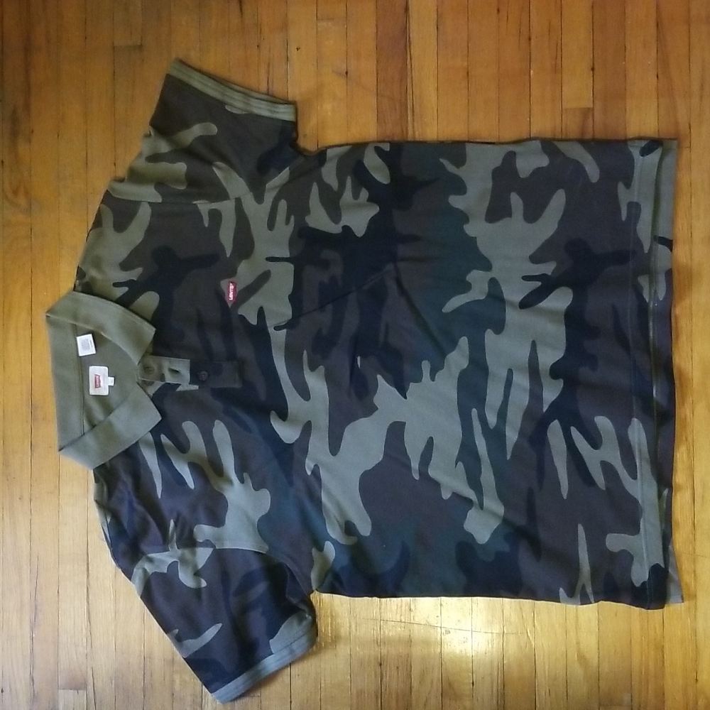 Levis camo polo